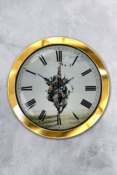 Kasva Concept 36 cm Gold Metal Animal Kingdom Wall Clock