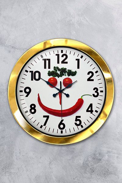Kasva Concept Gift 36 cm Gold Metal Kitchen Wall Clock