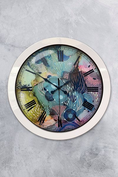 Kasva Concept Gift 36 cm White Metal Mix Color Wall Clock