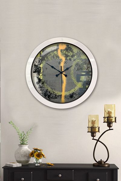 Kasva Concept 36 cm White Metal Modern Line Wall Clock