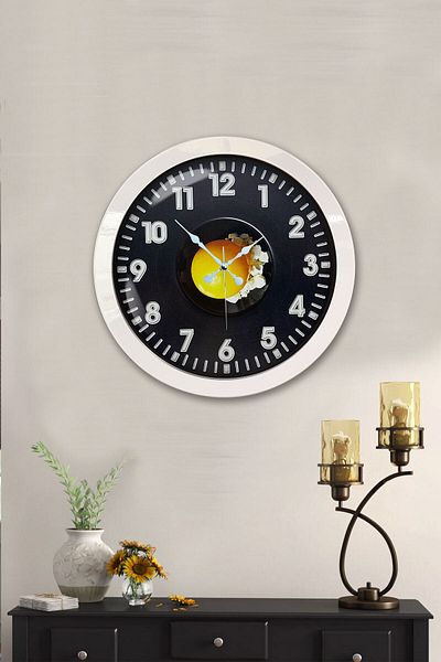 Kasva Concept Gift 36 cm White Metal Egg Wall Clock