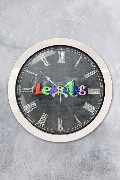 Kasva Concept Gift 36 cm White Metal English Wall Clock
