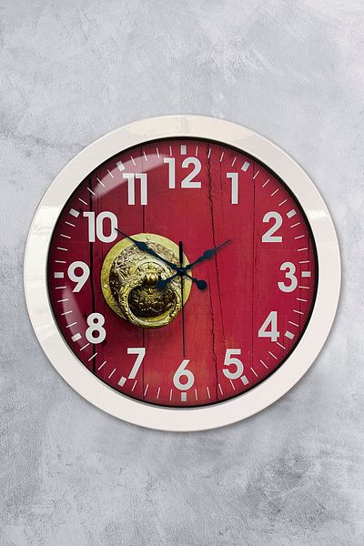 Kasva Concept Gift 36 cm White Metal Door Wall Clock