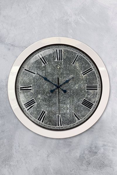 Kasva Concept Gift 36 cm White Metal Cut-Out Wall Clock
