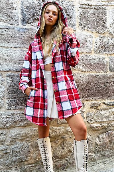 Trend Alaçatı Stili Rot-weiß karierte gemusterte Oversize-Hemdjacke für Damen – Kapuzenpullover ALC-X12658