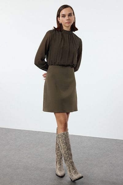 Trendyol Collection Khaki sifon miniruha - A-vonalú, állógallér, bélelt - TWOAW24EL00296