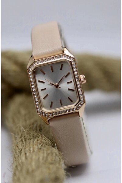 Şah-Mat ساعة يد نسائية ذات مظهر حنين مرصعة بالأحجار Şah-285