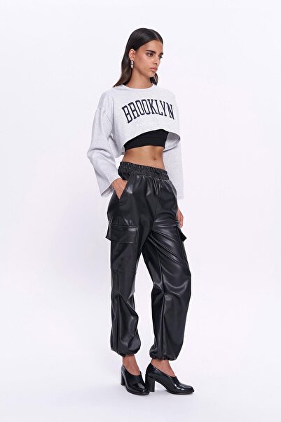 Quzu Cep Detaylı Kargo Deri Pantolon