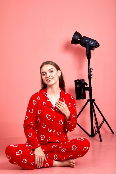 tusem butik homewear Red Heart Patterned Cotton Suede Pajamas Set for Women - Shirt Collar, Neck Buttoned, Long Sleeve