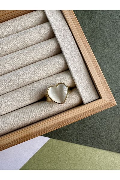 ringbox Pearlescent Big Stone Gold Heart Ring