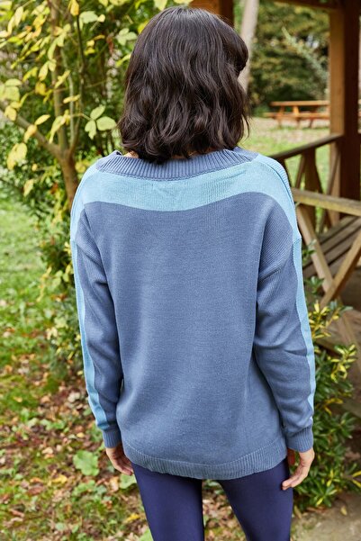 AQE FASHION Γυναικείο πουλόβερ Indigo Blue με λαιμόκοψη V με λαιμόκοψη