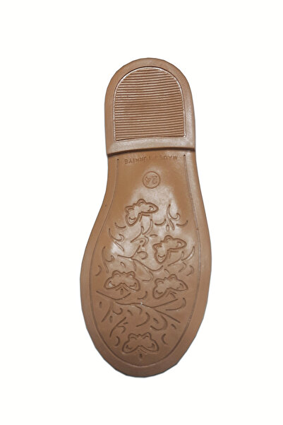 welissa Soft Patent Leather Ballerinas - Pink, Glitter and Butterfly Patterned Girls