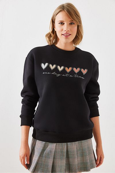 Bianco Lucci Buntes, mit Herzen bedrucktes Damen-Sweatshirt MBHS007 – Drei-Garn-Raster