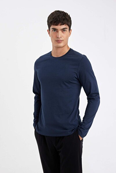 DeFacto Slim Fit Dar Kesim Bisiklet Yaka Basic Düz Uzun Kollu Pijama Üstü Z2771az24au