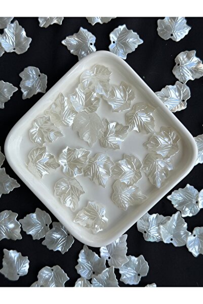 Bijumix Aksesuar 40 Adet Beyaz Sedefli Yaprak Figürlü Plastik Boncuk