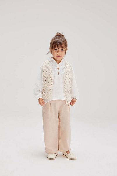 anonim 3-Piece Girl's Set with Knitwear Vest and Linen Fabric Trousers and Buttoned Shirt