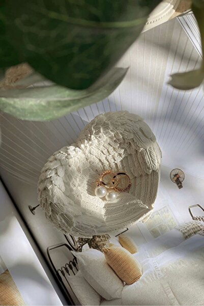 Mandalin Art Studio Kanatlı Kalp Figürlü Dekoratif Beton Kase, Yüzüklük, Takı Tabağı