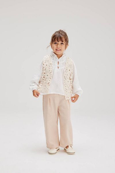 anonim 3-Piece Girl's Set with Knitwear Vest and Linen Fabric Trousers and Buttoned Shirt