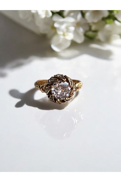 FAYRA ACCESSORIES Zircon Stone Diamond Mounted Ring