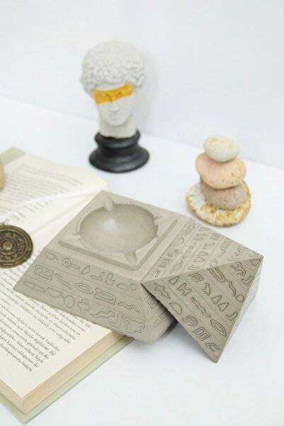 Esafe Home Keops Pyramid Lid Ashtray