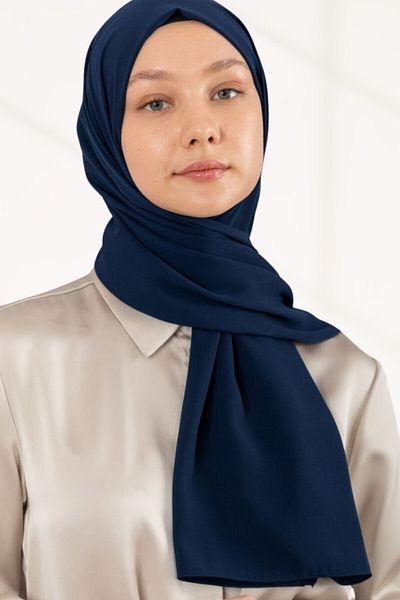 hijabchi Εισαγόμενο Medina Silk - Navy Blue