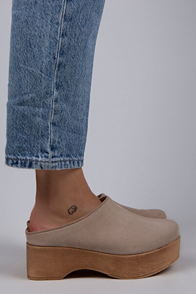 Manijero Mila Kadın Hakiki Deri Bağcıksız Bej - Süet Terlik