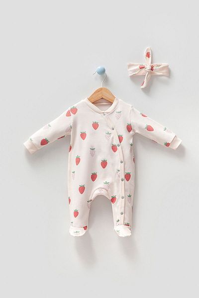 H HONEY BABY ORGANIC FABRIC STRAWBERRY BALLS