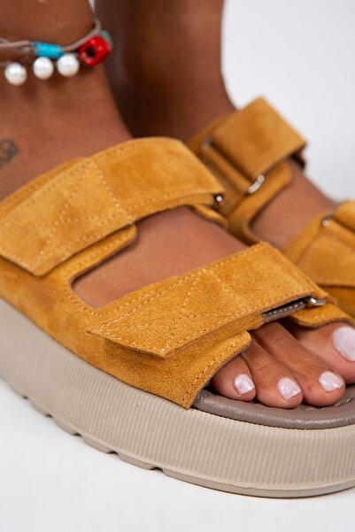 Manijero Γυναικείες παντόφλες Farah από γνήσιο δέρμα διπλό Velcro Dark Mustard