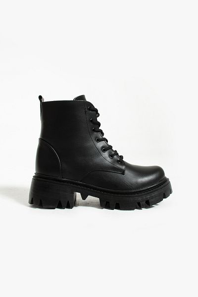 İnan Ayakkabı Women's Black Boots (HEEL 5 CM)