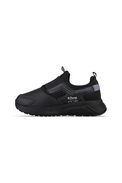 MP ONE Black Slip-On Big Kids Sneakers