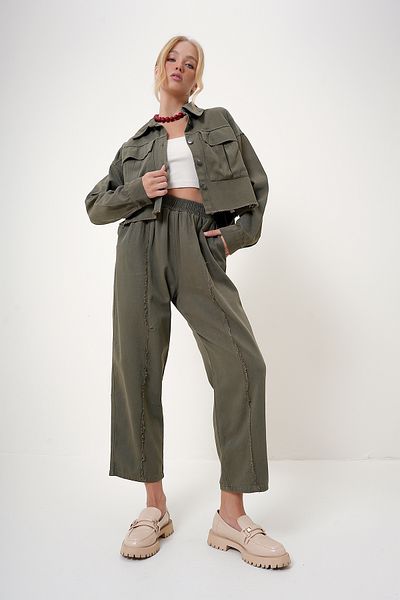 Trend Alaçatı Stili Khaki Women's Double Set - Double Pocket Jacket and Stitching Detailed Trousers Alc-X12780