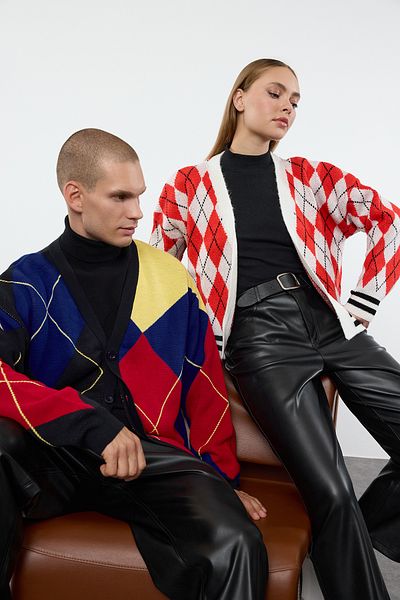 Trendyol Collection Oversize Ζακέτα Ζακέτα με Διαμαντένιο Σχέδιο - Έγχρωμη TMNAW22HI0847