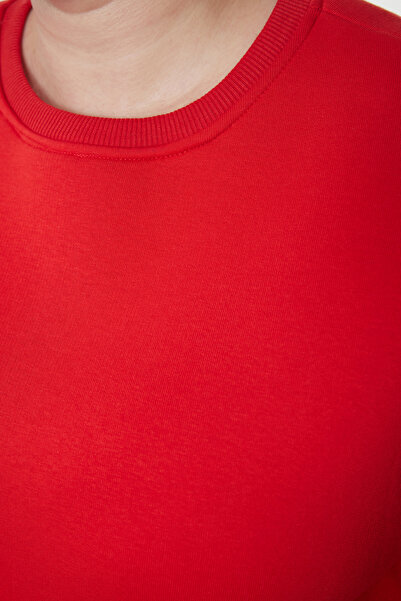 Trendyol Curve Červená Oversize/Ležérní střih Basic Crew Neck Silná/Plátovaná mikina s fleecem uvnitř TBBAW25AO00008