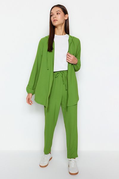 Trendyol Modest طقم كارديجان - بنطلون منسوج بسحاب وغطاء للرأس باللون الأخضر TCTSS22US0026