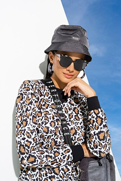 For You Accessories قبعة سفاري أنثراسيت بتفاصيل حديدية