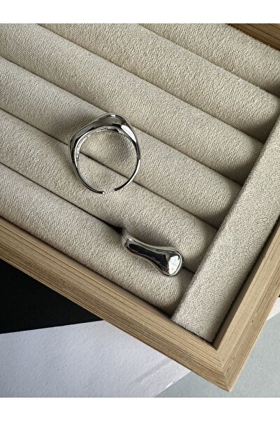 ringbox Silver Color Asymmetrical Cut Ring