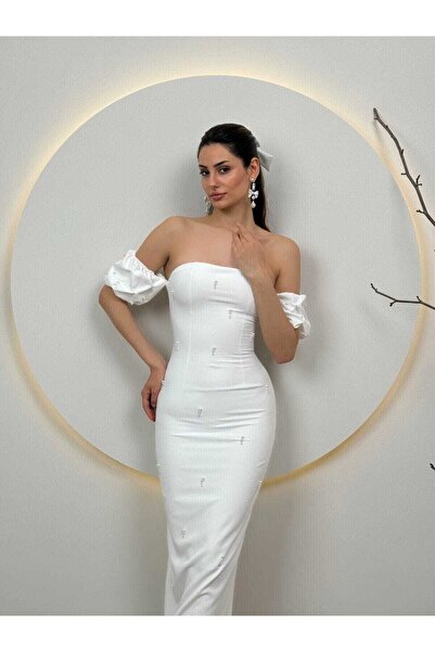 MODA DURAĞI Φόρεμα καλής ποιότητας - με λεπτομέρεια από πέτρα και σκίσιμο στην πλάτη