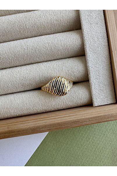 ringbox Gold Vintage Çizgili Yüzük