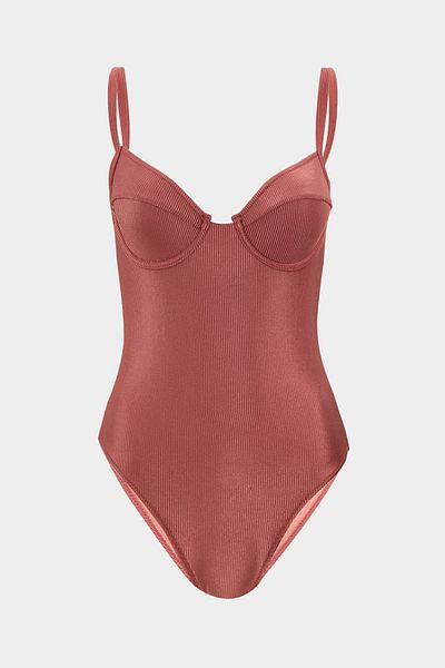 Açelya Okcu Γυναικείο μαγιό DIANA Fit Premium - Λεπτομέρεια με ζώνη