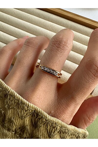 ringbox Gold Kare Kesim Taşlı Yüzük