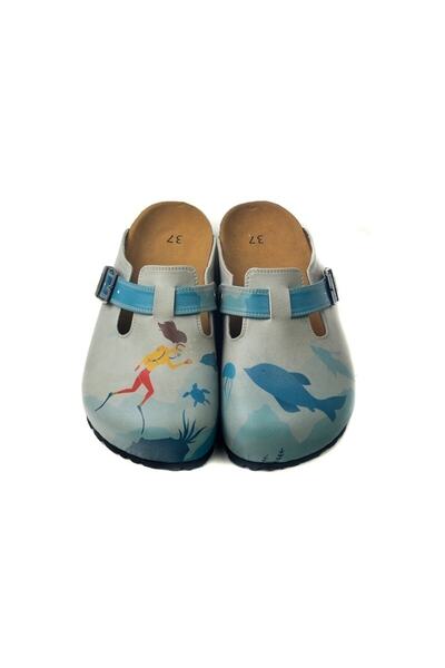 Double Tank Diver in Wonderland Designed Vegan Leather Sandals Slippers