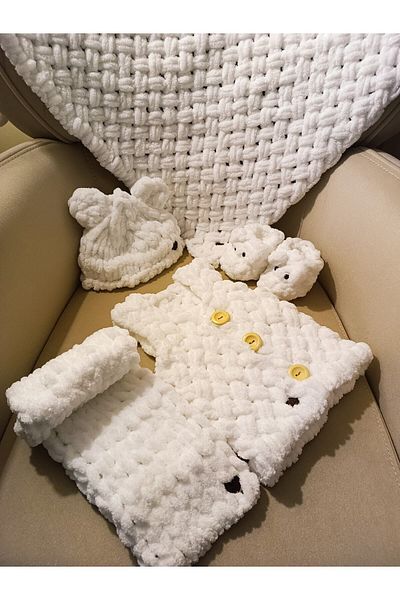 Moda Biçer Soft Hand Knitted 100% Organic Antiallergenic Baby Blanket&booties&vest&beanie&scarf Set