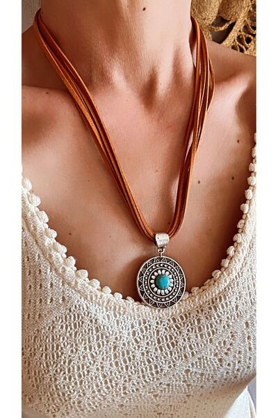 by özllem Süet tasarım blue magic kolye