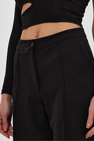 Ceylen Finike Kumaş Nervürlü Bol Paçalı Palazzo Pantolon