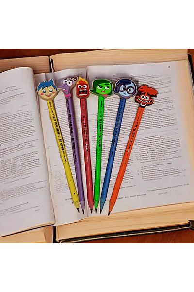 Butik Reverse Face Characters Emoji Pencil Set