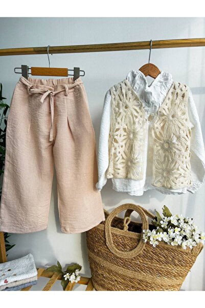 anonim 3-Piece Girl's Set with Knitwear Vest and Linen Fabric Trousers and Buttoned Shirt