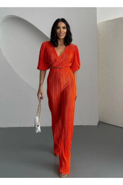 edzmoda Ženska bluza Skraćeni kroj i pantalone Zvonaste nogavice - detalj vez...