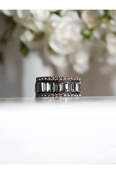 FAYRA ACCESSORIES Diamond Mounted Zircon Stone Ring