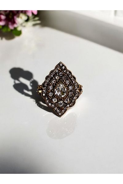 FAYRA ACCESSORIES Stoned Almond Diamond Mounted Ring