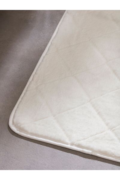 LC Waikiki Πατάκι μπάνιου LCW HOME 60x100 cm με σχέδιο εκρού